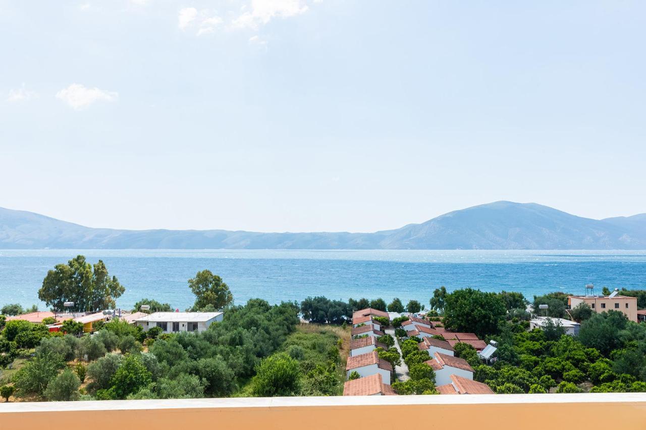Hotel Dini Radhimë Εξωτερικό φωτογραφία