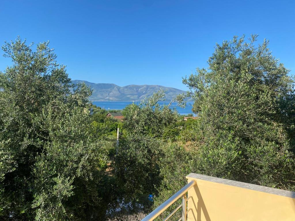 Hotel Dini Radhimë Εξωτερικό φωτογραφία